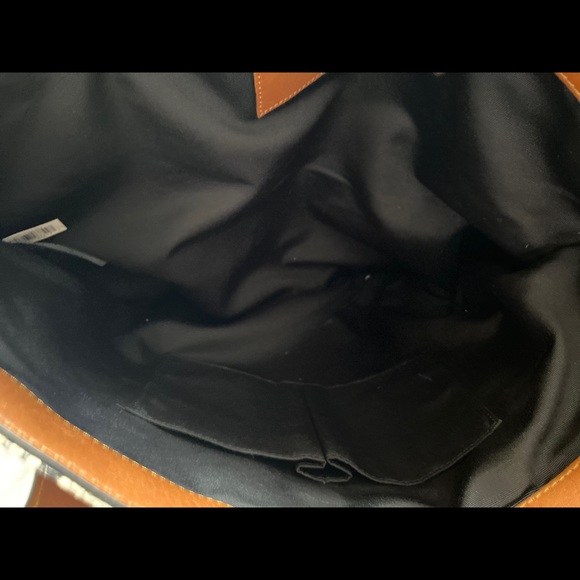 Marc Jacobs used once - Picture 9 of 15